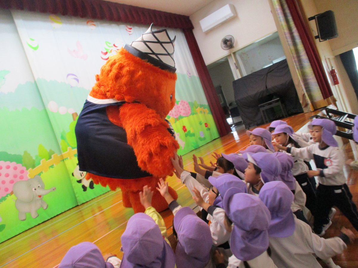 ベルティが幼稚園に来てくれました（年中組）