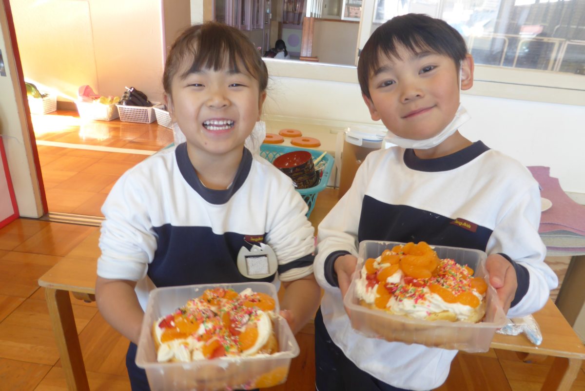 ケーキ作りを楽しみました（年長）