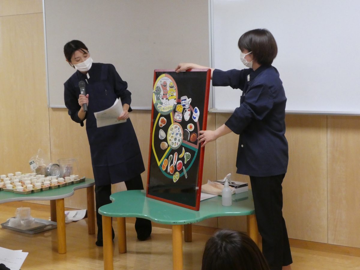 食育参観・懇談会（乳児部）