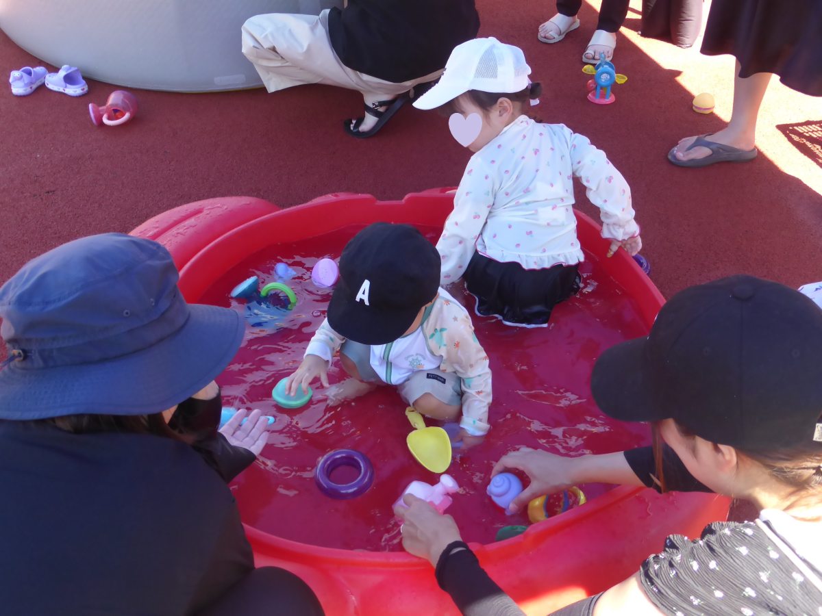 遊びの会「水遊び」
