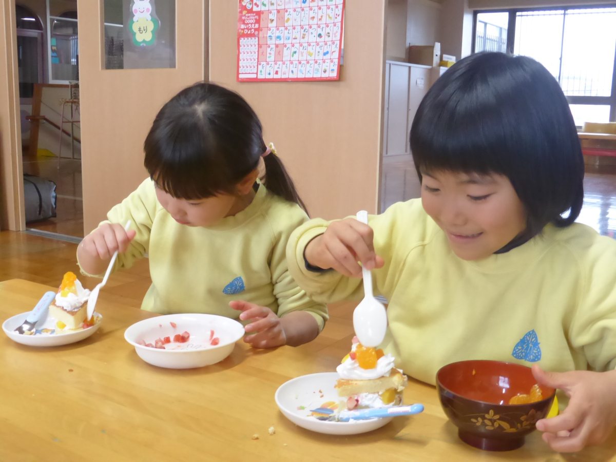 クリスマスケーキ作り（年長）