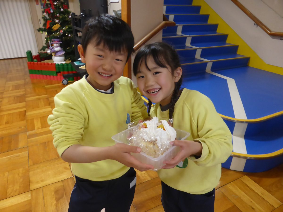クリスマスケーキ作り（年長）