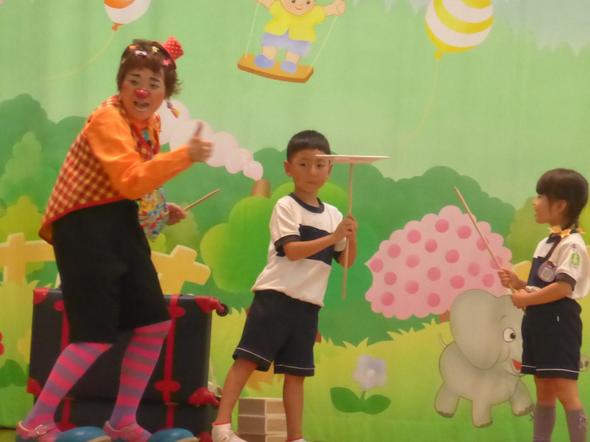 子育てフェアwith大道芸を行いました